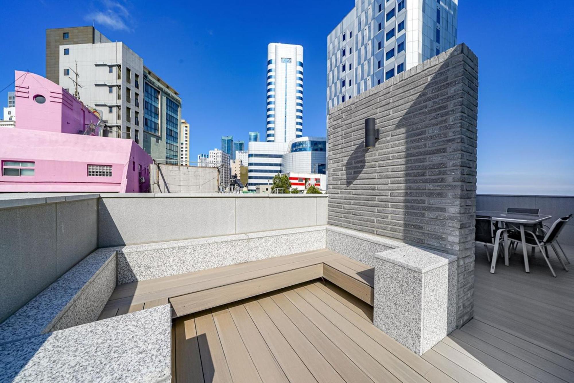 Haeundae The Van Hotel Busan Exterior photo