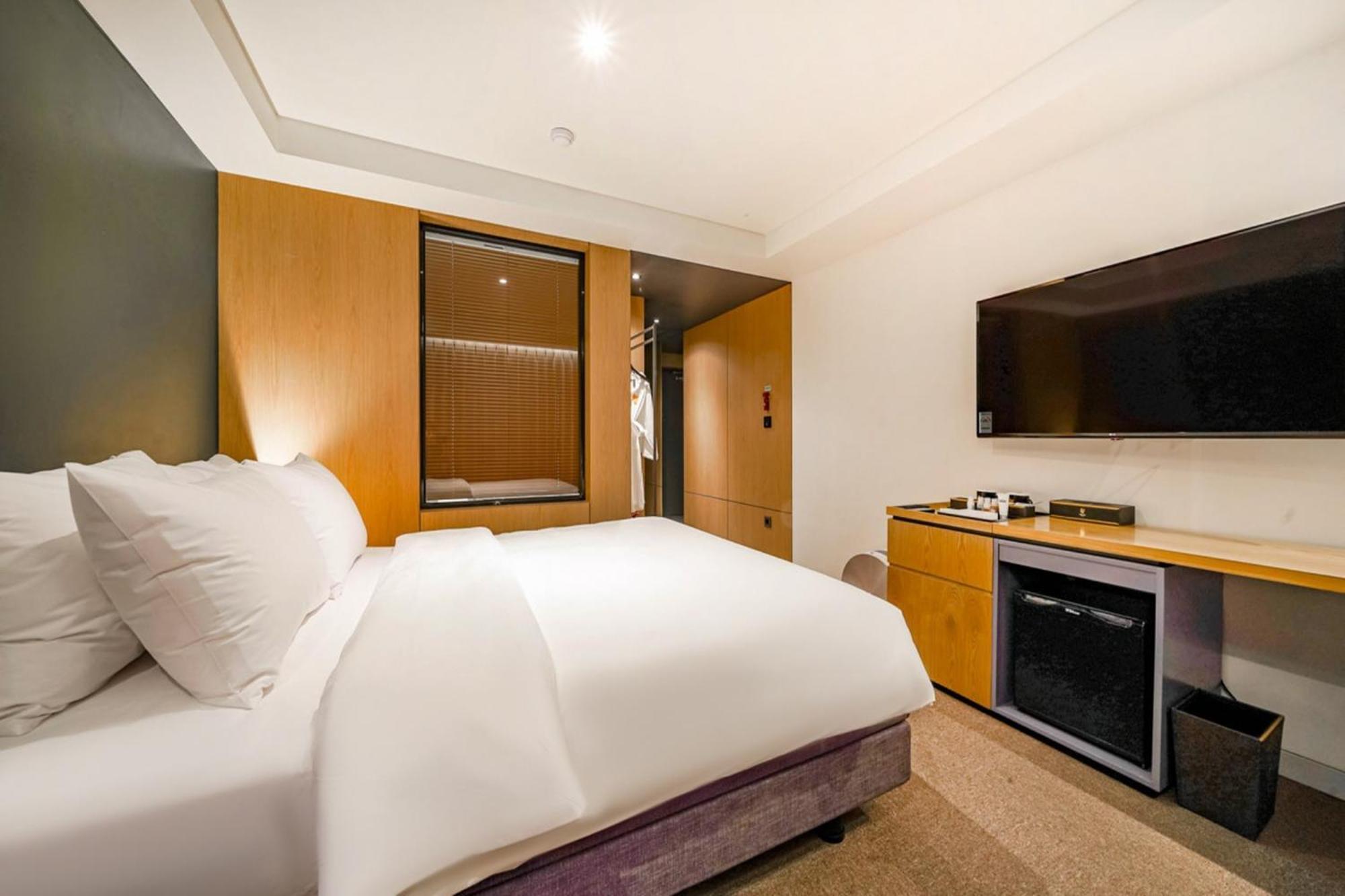 Haeundae The Van Hotel Busan Exterior photo
