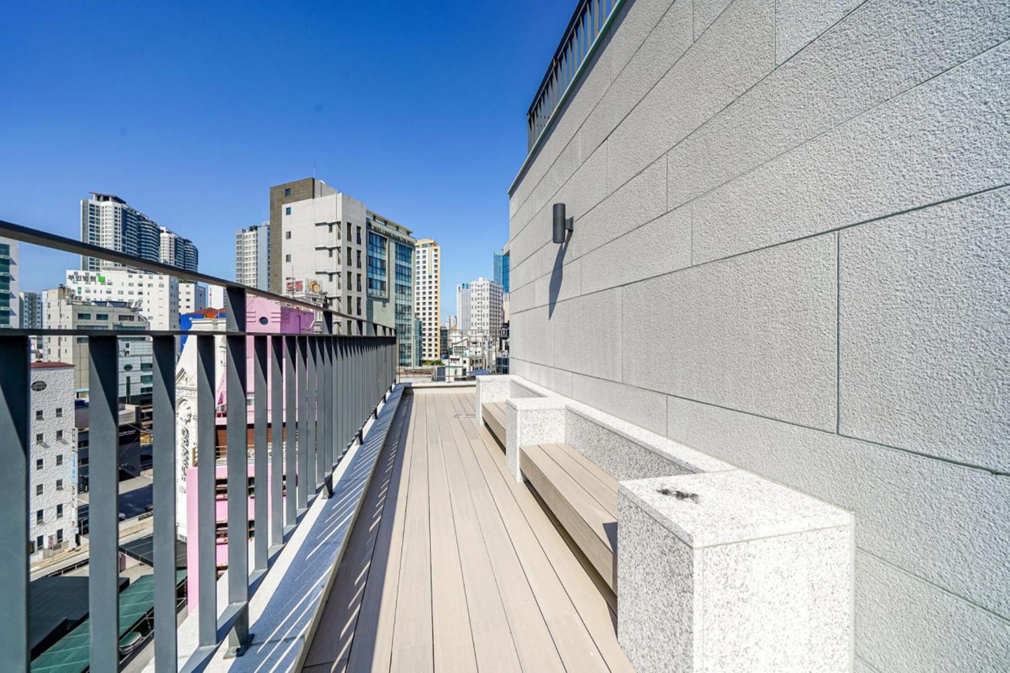 Haeundae The Van Hotel Busan Exterior photo